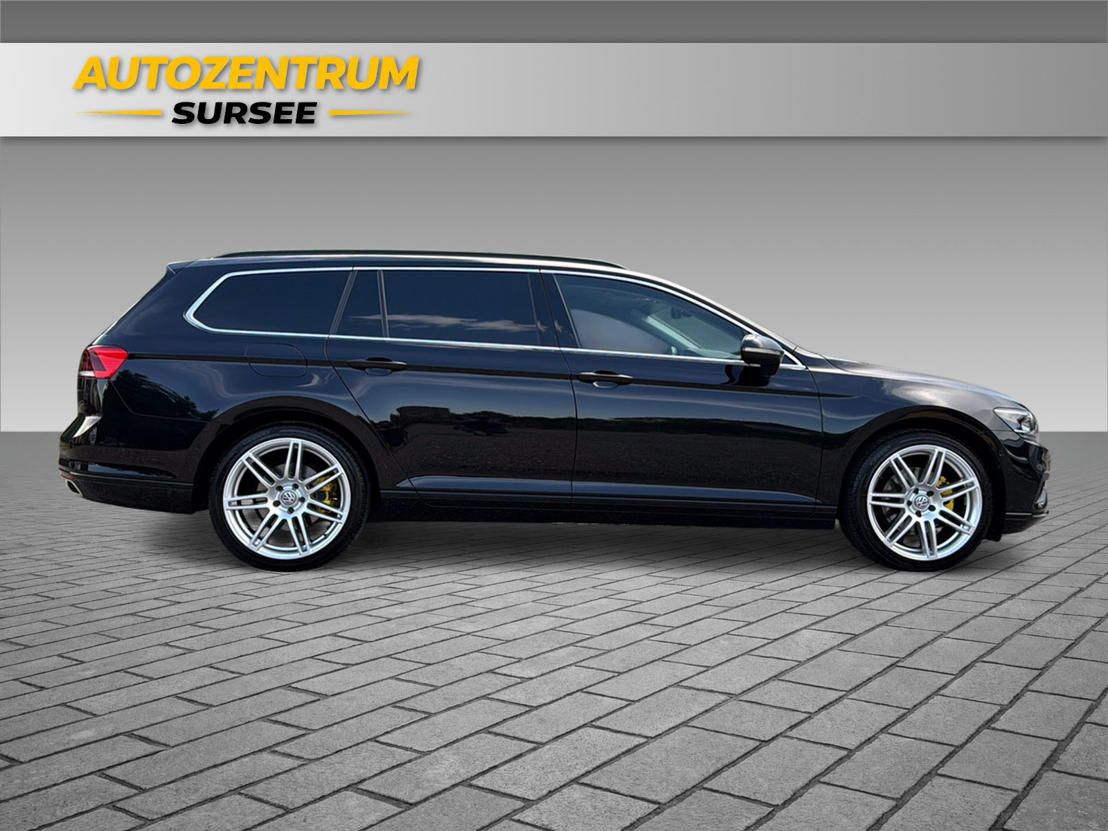VW Passat Variant 2.0 TDI 150 Business DSG-image-9