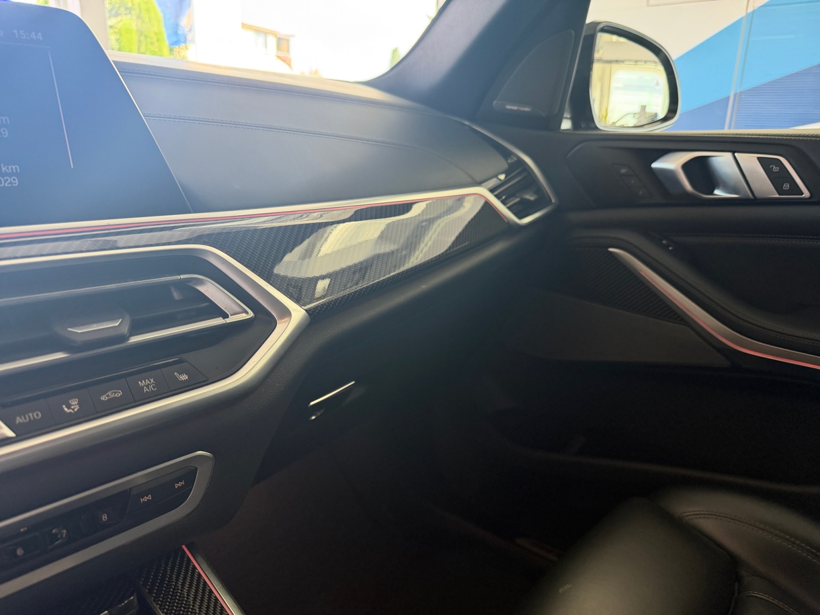 BMW X5 xDrive 48V 40d M Sport Steptronic-image-11