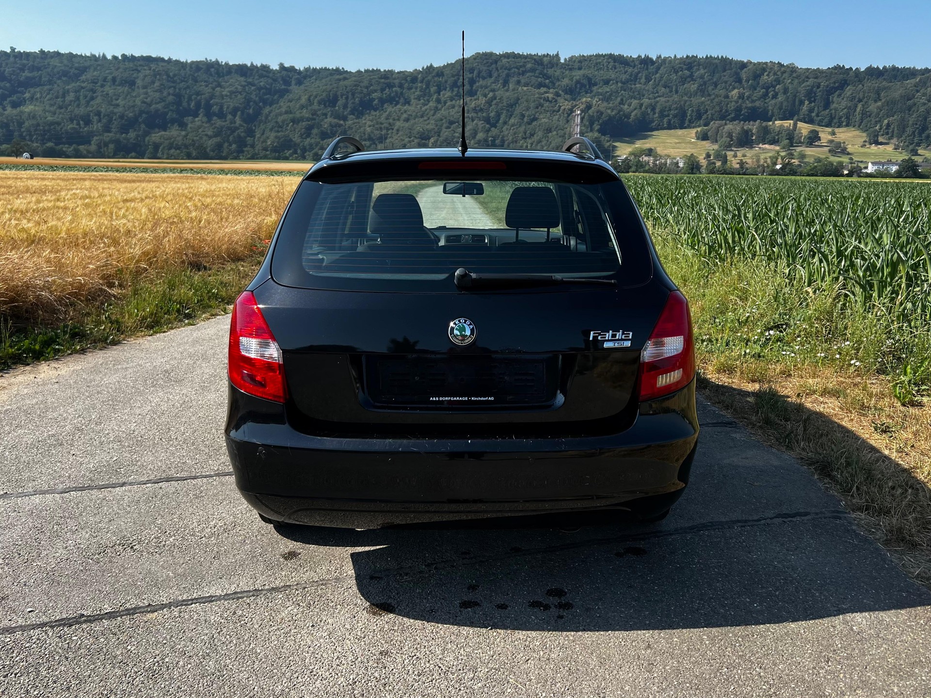 SKODA Fabia 1.2 TSI Ambiente-image-3