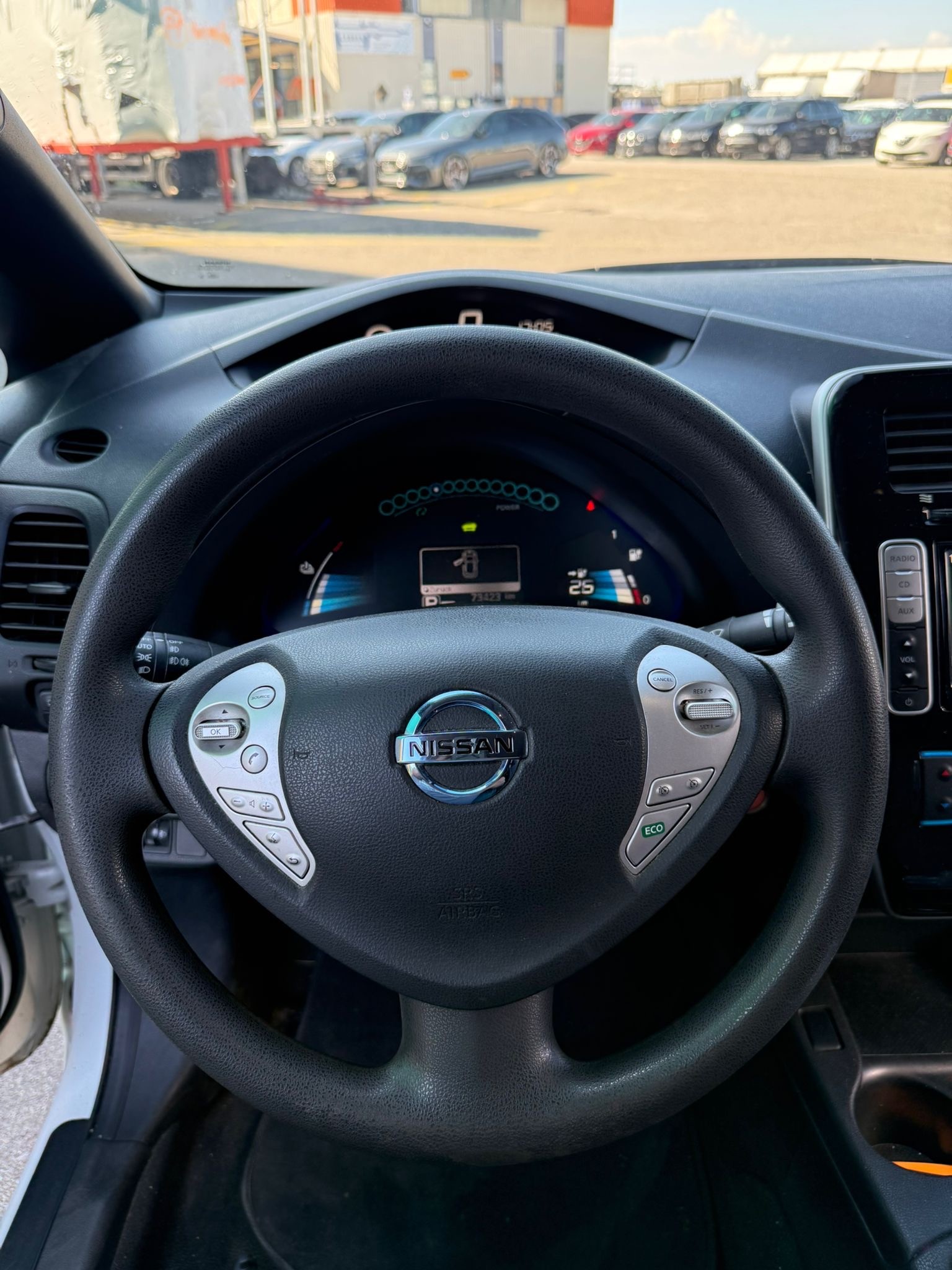 NISSAN Leaf visia 24kWh (incl battery)-image-11