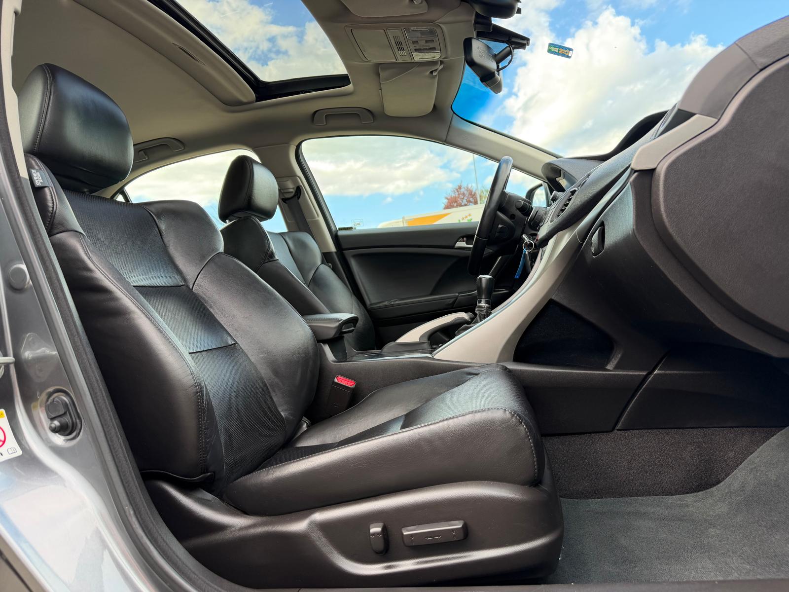 HONDA Accord 2.2 i-CTDi Executive-image-12