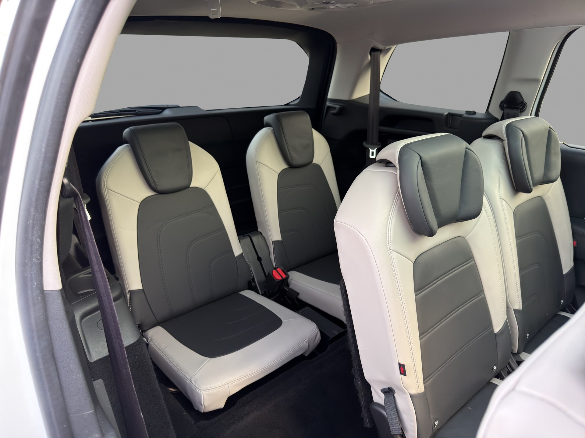 CITROEN Grand C4 Picasso 1.6i 16V THP Shine EAT6*Frisch ab MFK,1 Jahr oder 20'000km Garantie*-image-17