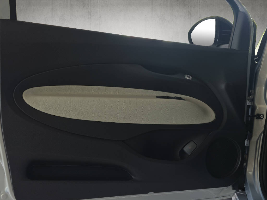 FIAT 500 1.0 Hybrid La Prima-image-14