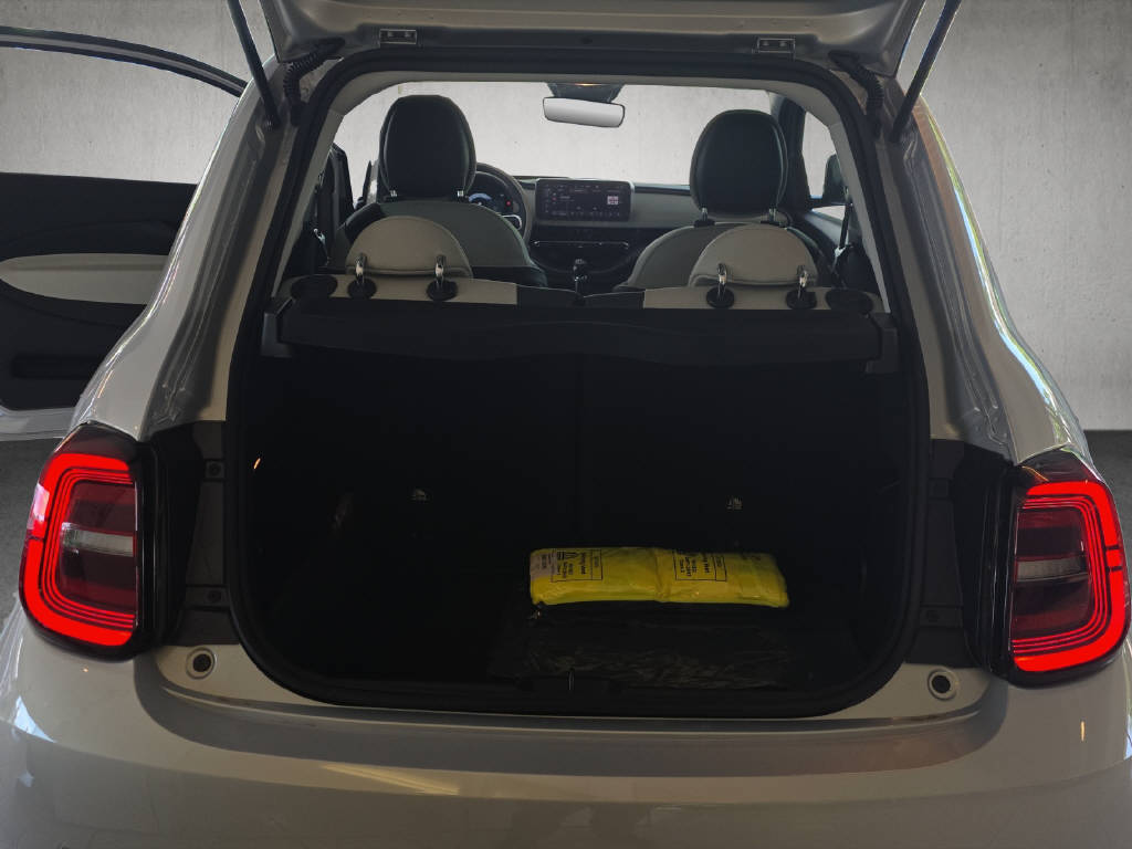 FIAT 500 1.0 Hybrid La Prima-image-12