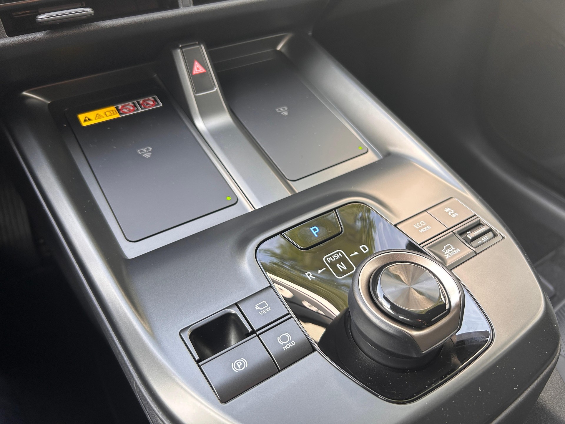 TOYOTA bZ4X Touring Premium AWD-image-10
