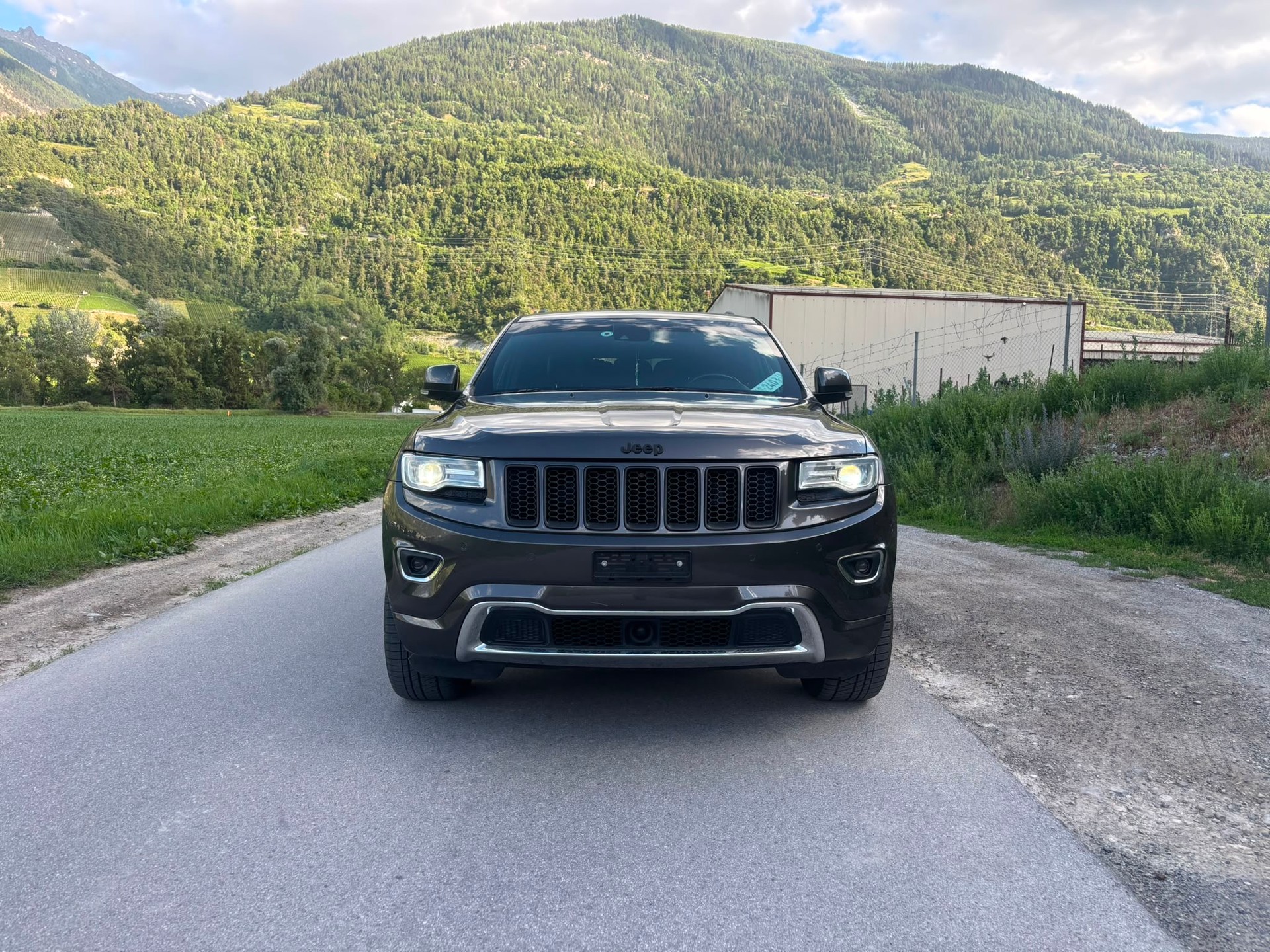 JEEP Grand Cherokee 3.0 CRD Platium Edition-image-0