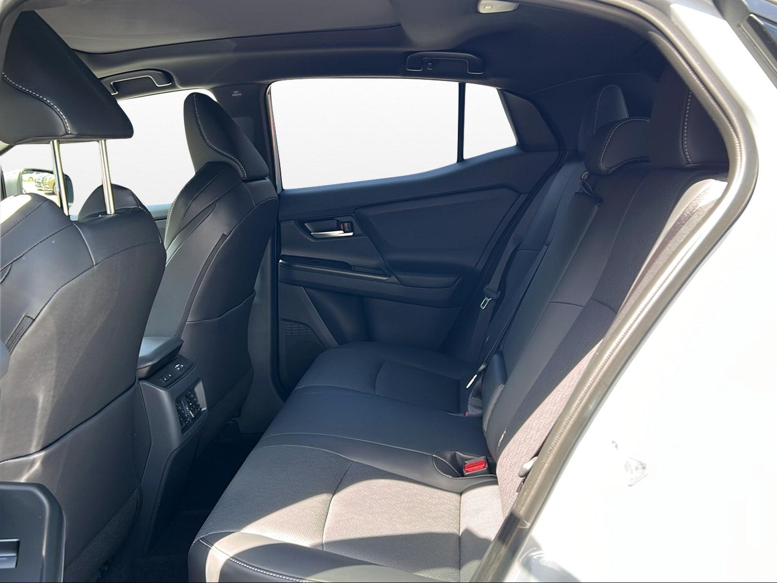 SUBARU Uncharted eV Luxury AWD-image-9