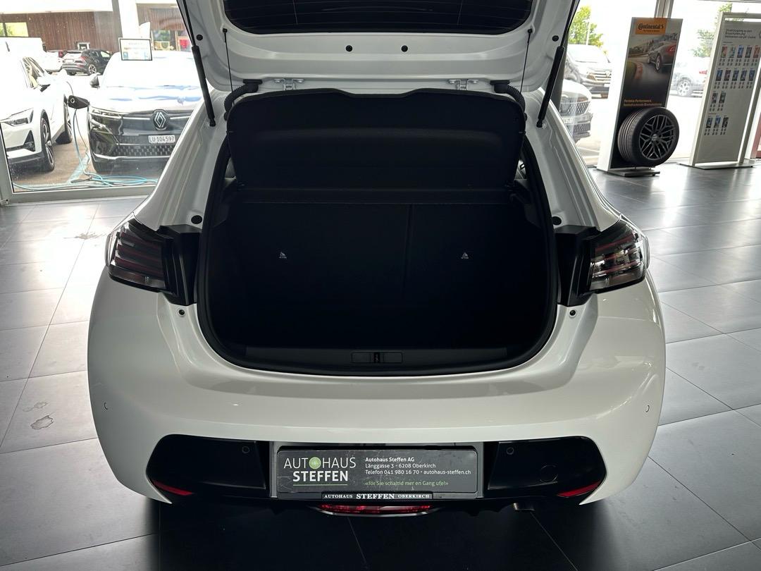 PEUGEOT 208 1.2 MHEV 110 Allure-image-4