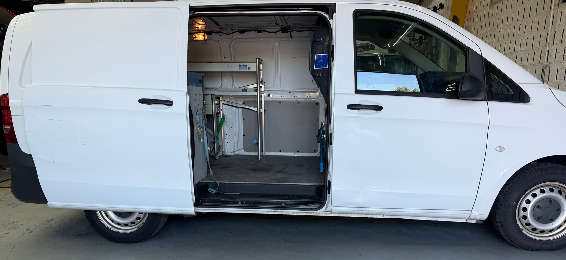 MERCEDES-BENZ Vito 111 BlueTEC Euro 6-image-8