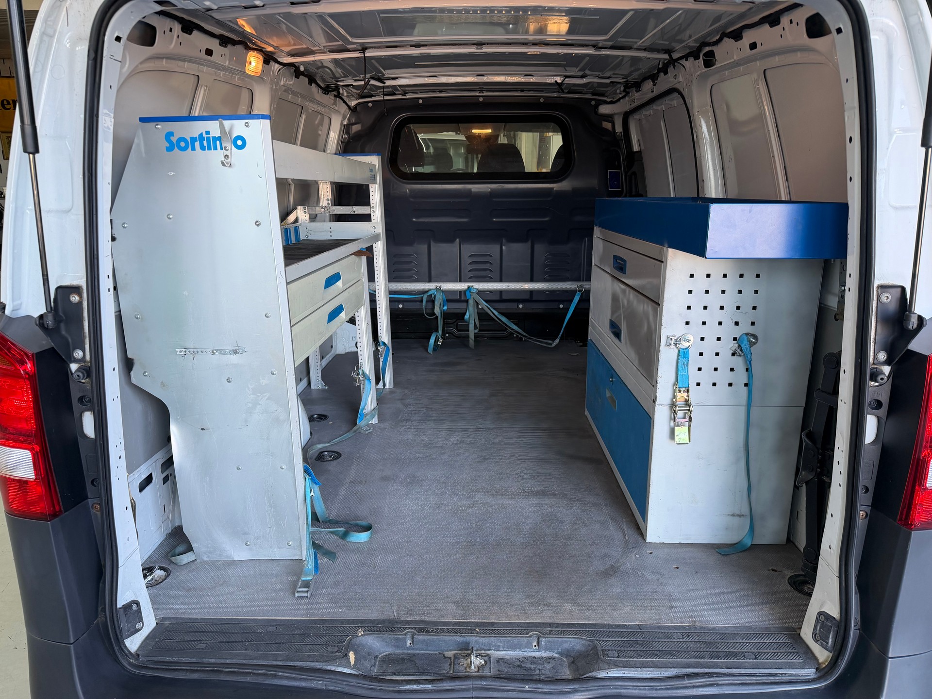 MERCEDES-BENZ Vito 111 BlueTEC Euro 6-image-10