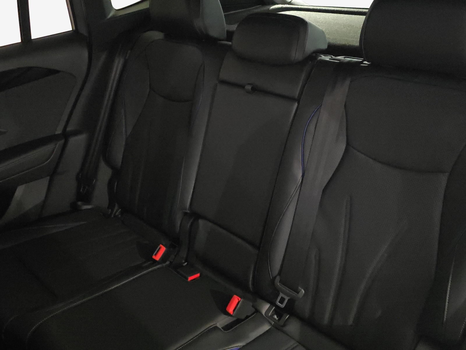 VW Tiguan 2.0 TSI DSG R-Line 4Motion-image-11