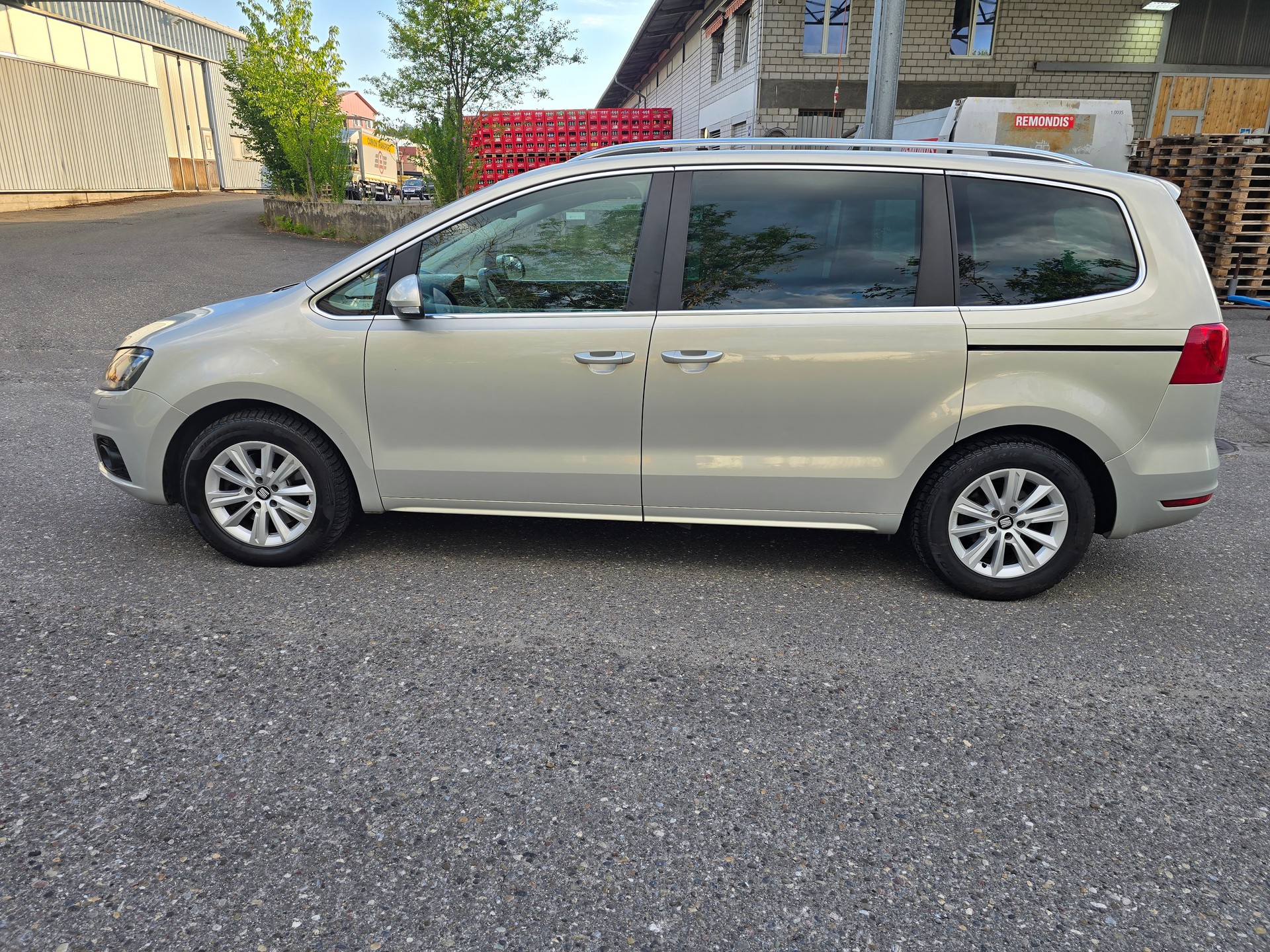 SEAT Alhambra 2.0 TDI Style Eco DSG-image-9