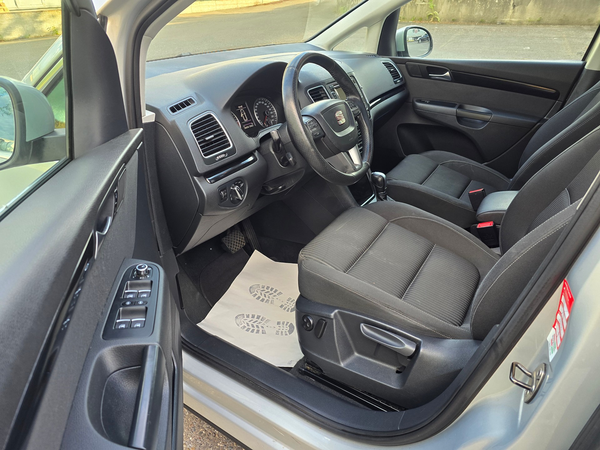 SEAT Alhambra 2.0 TDI Style Eco DSG-image-14