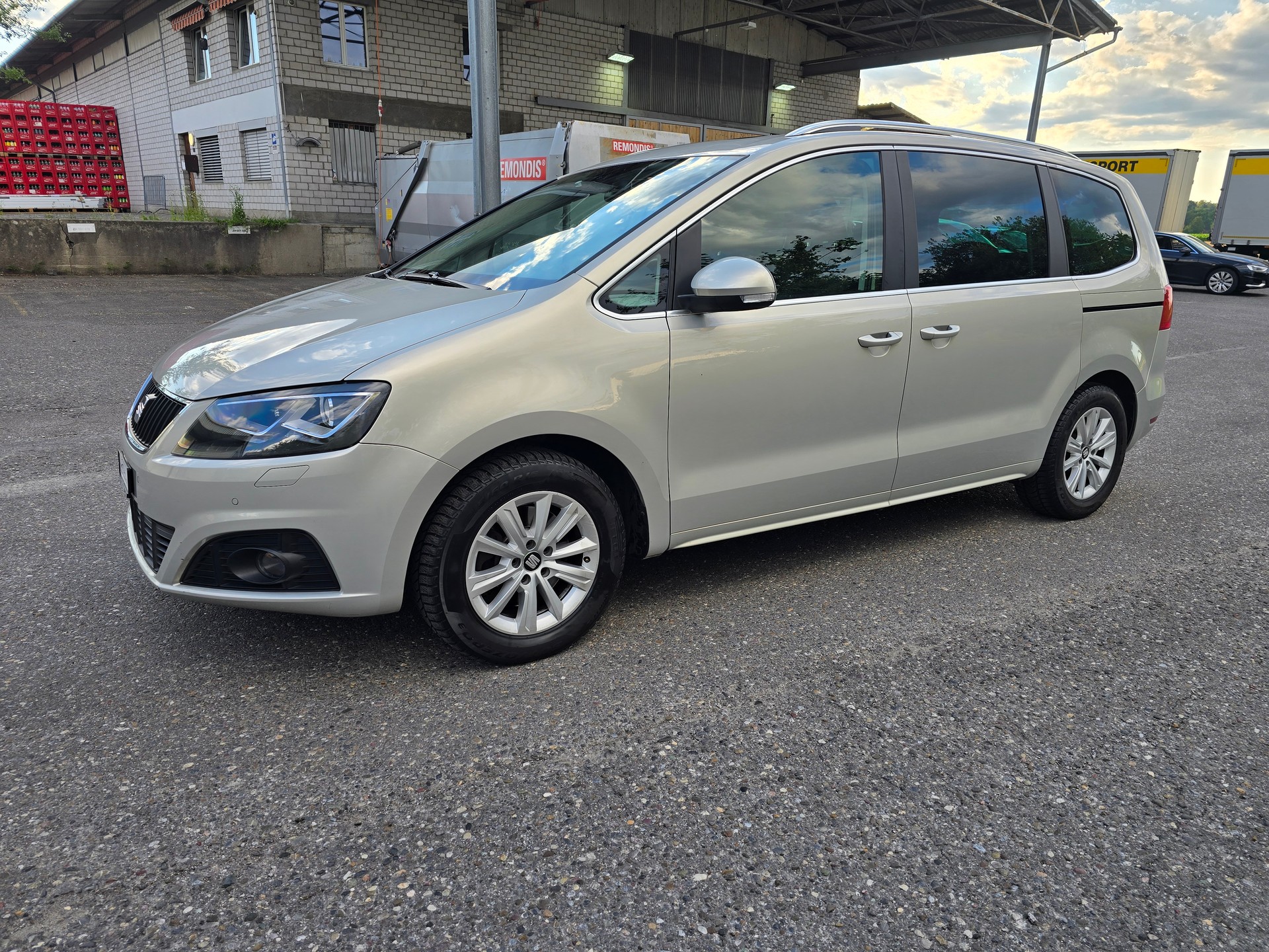 SEAT Alhambra 2.0 TDI Style Eco DSG-image-2