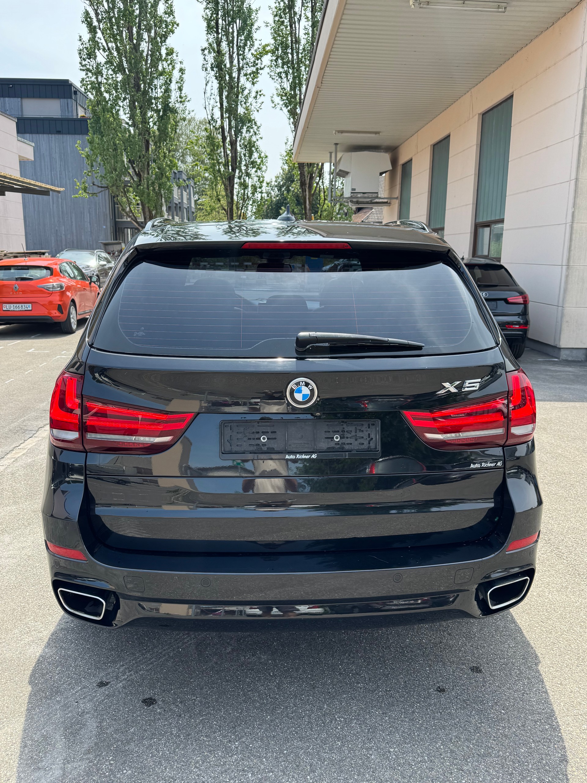 BMW X5 xDrive 40d Pure M Sport Steptronic-image-5