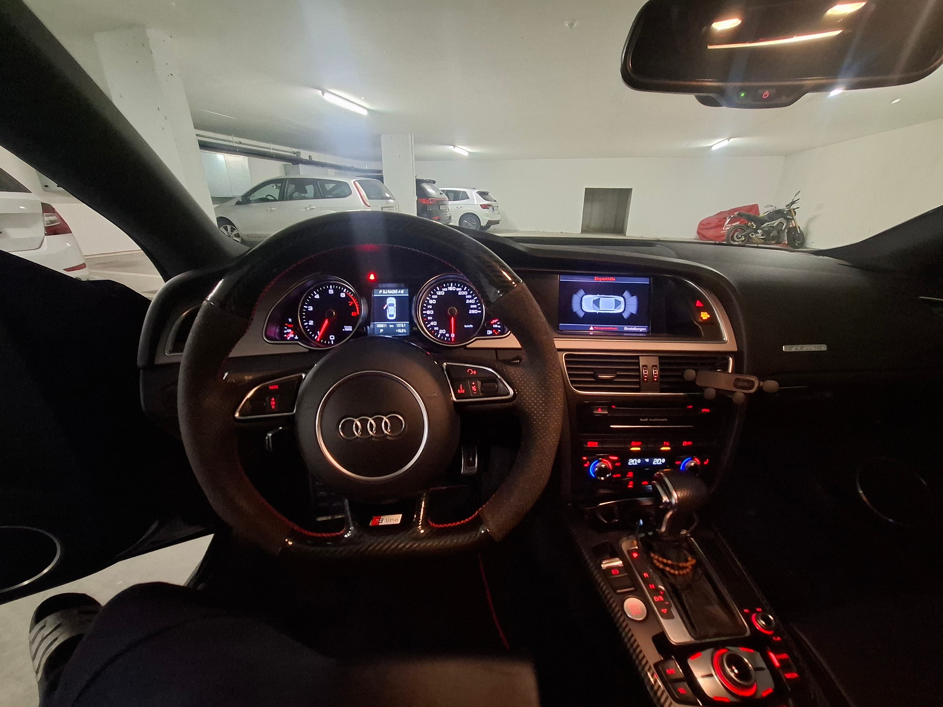 AUDI 2.0 TFSI 225 quattro S-Tronic-image-5
