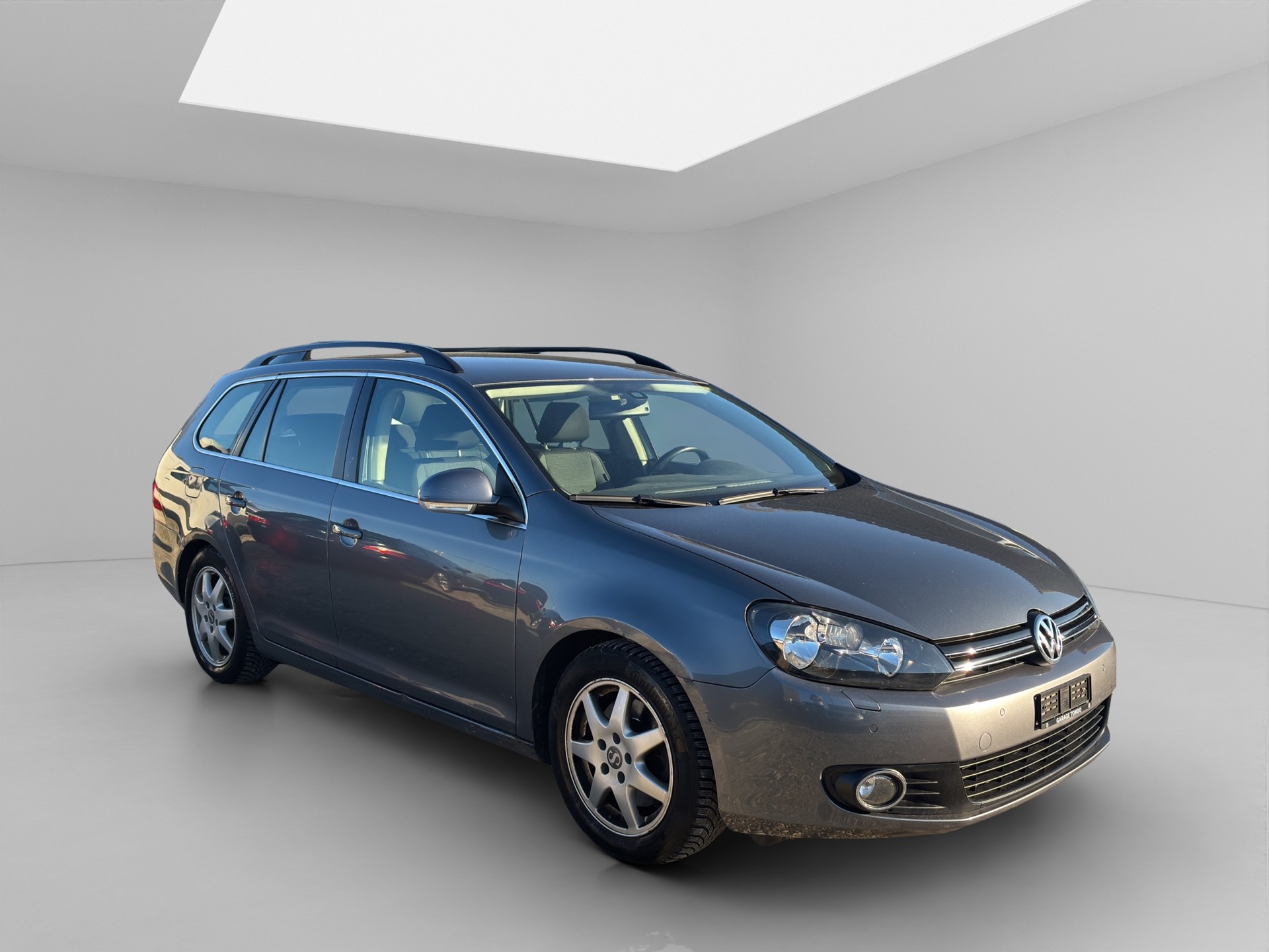 VW Golf Variant 1.6 TDI Comfortline 4Motion-image-6