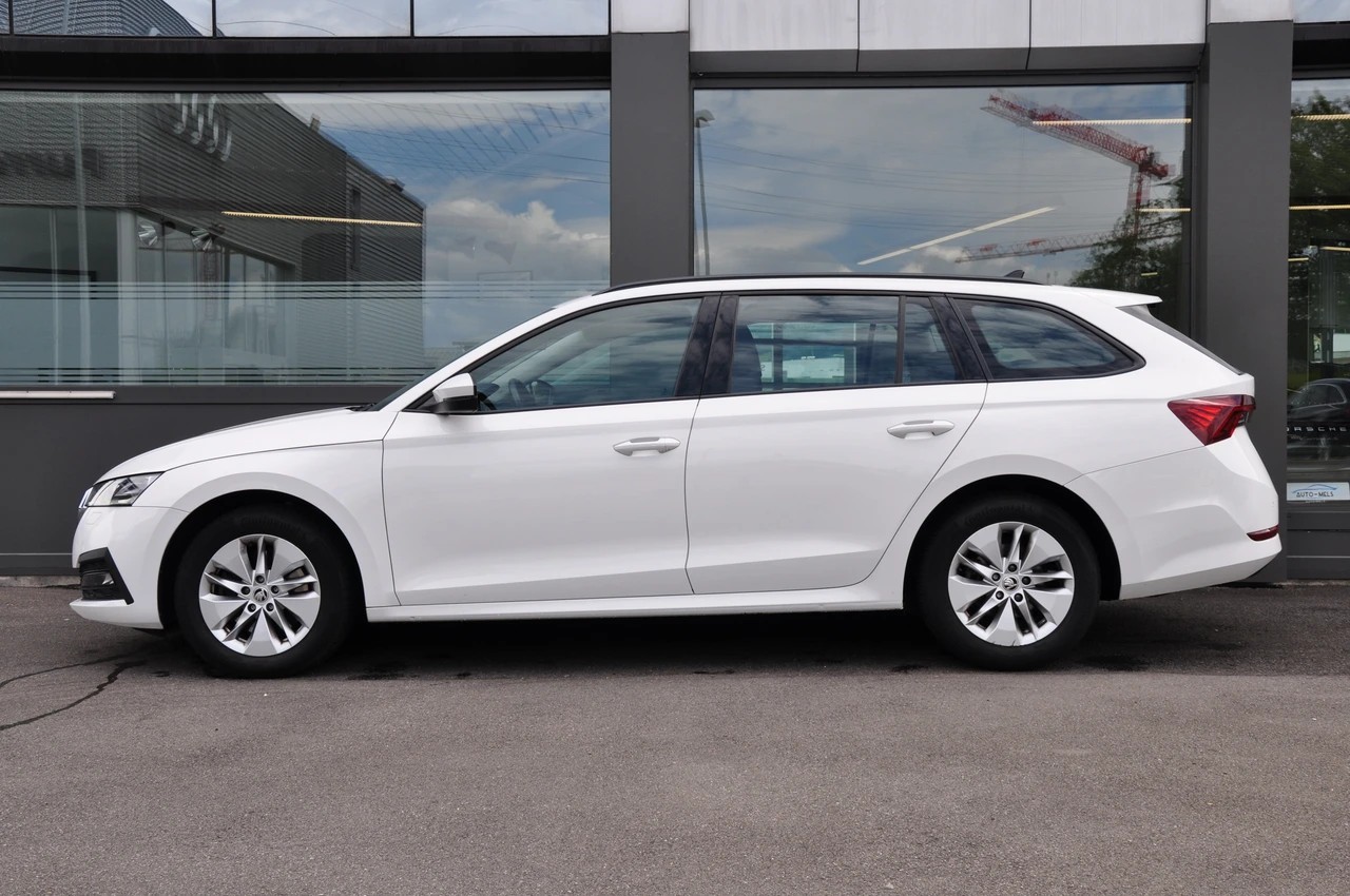 SKODA Octavia Combi 2.0 TDI DSG Ambition 4x4-image-4