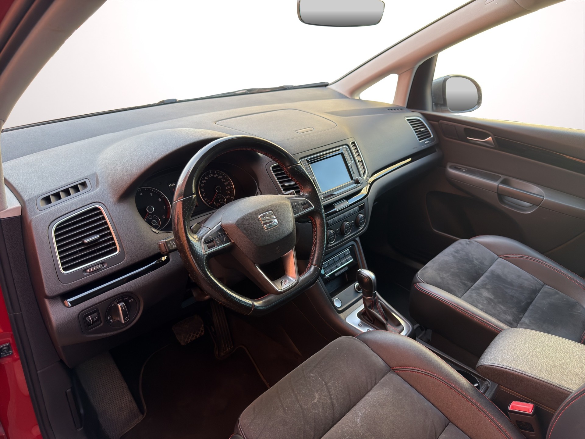 SEAT Alhambra 1.4 TSI FR Line DSG-image-9