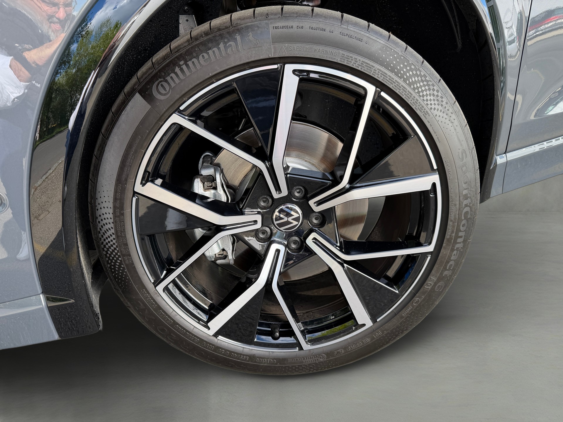 VW Tiguan 2.0 TSI DSG R-Line 4Motion-image-7