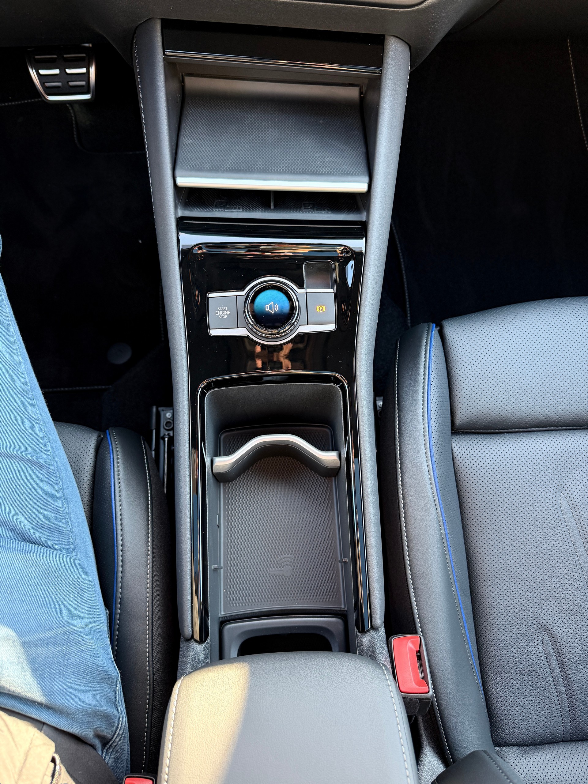 VW Tiguan 2.0 TSI DSG R-Line 4Motion-image-20