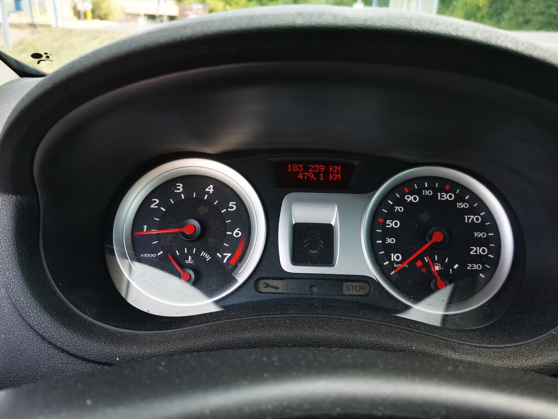 RENAULT Clio Grandtour 1.2 16V Turbo Dynamique-image-10
