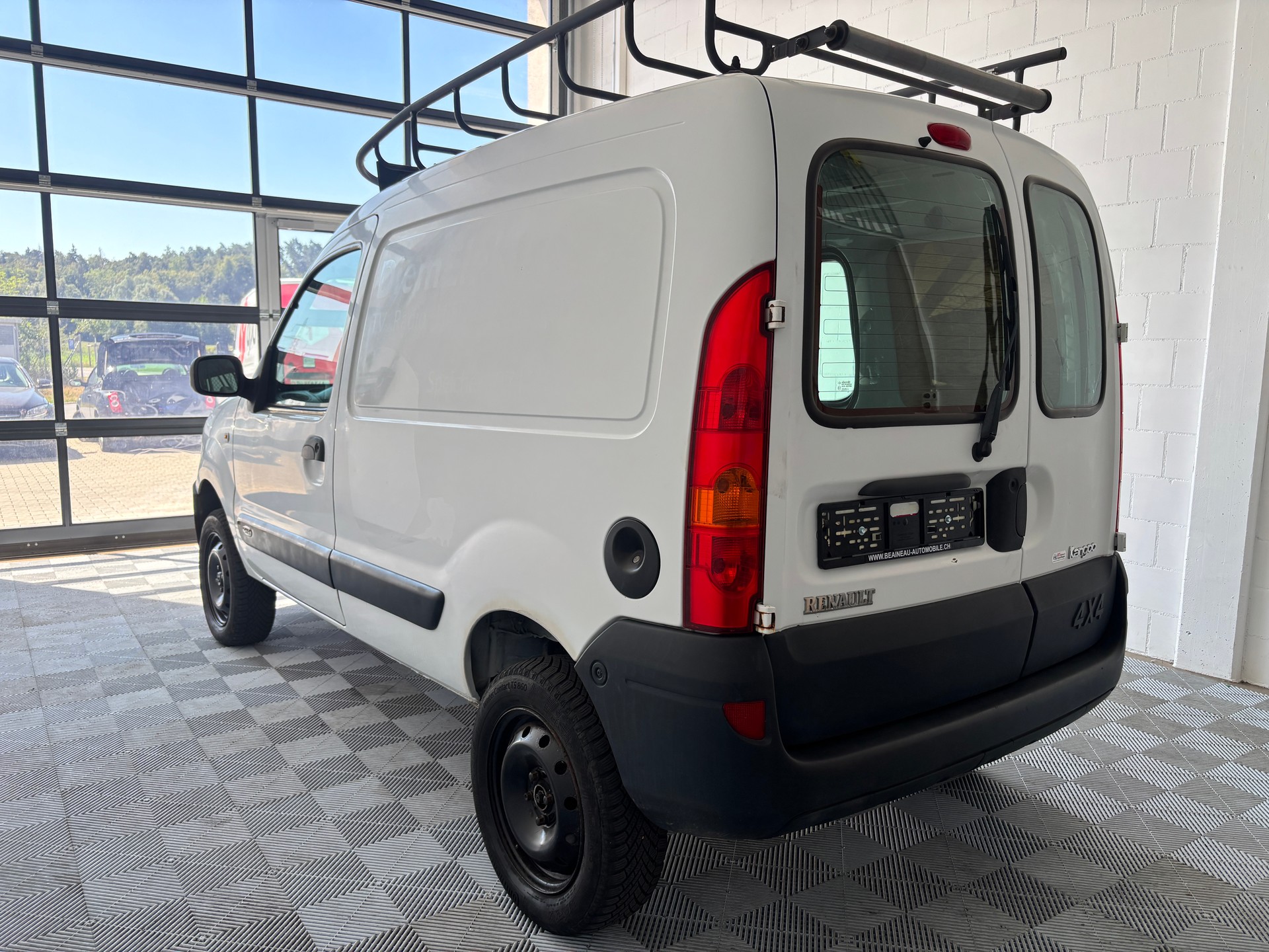 RENAULT Kangoo 1.6 16V 4x4-image-3