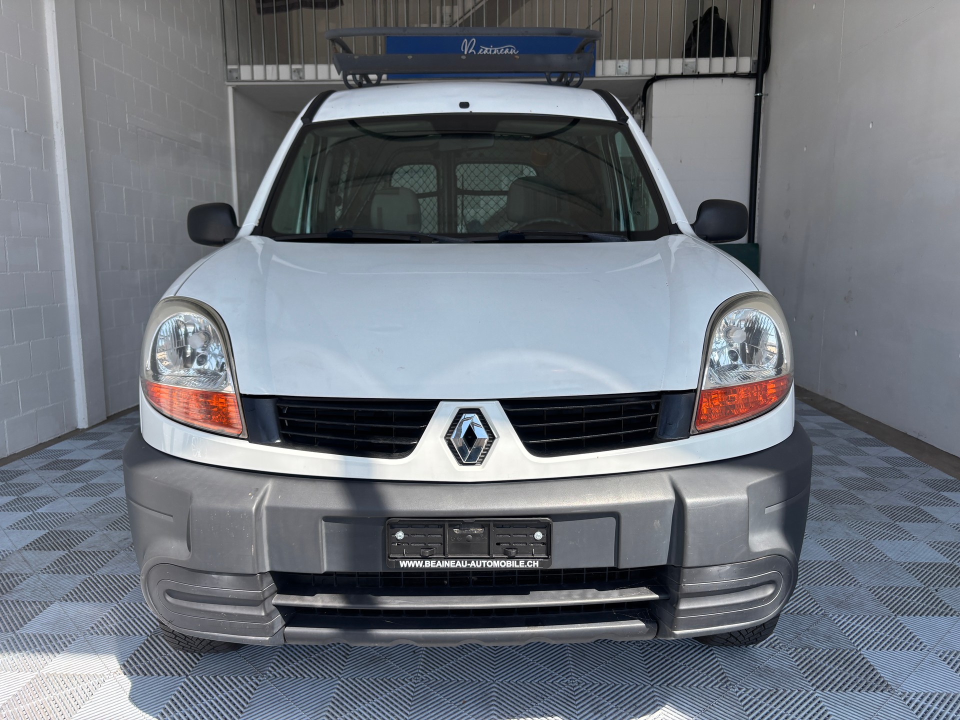 RENAULT Kangoo 1.6 16V 4x4-image-2