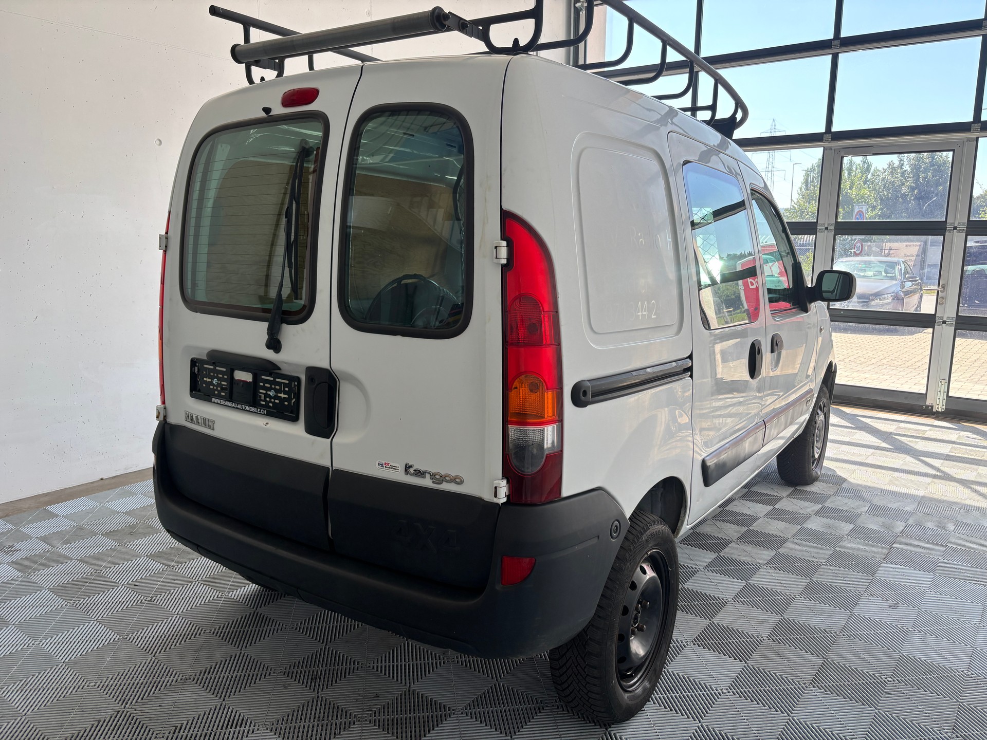 RENAULT Kangoo 1.6 16V 4x4-image-5