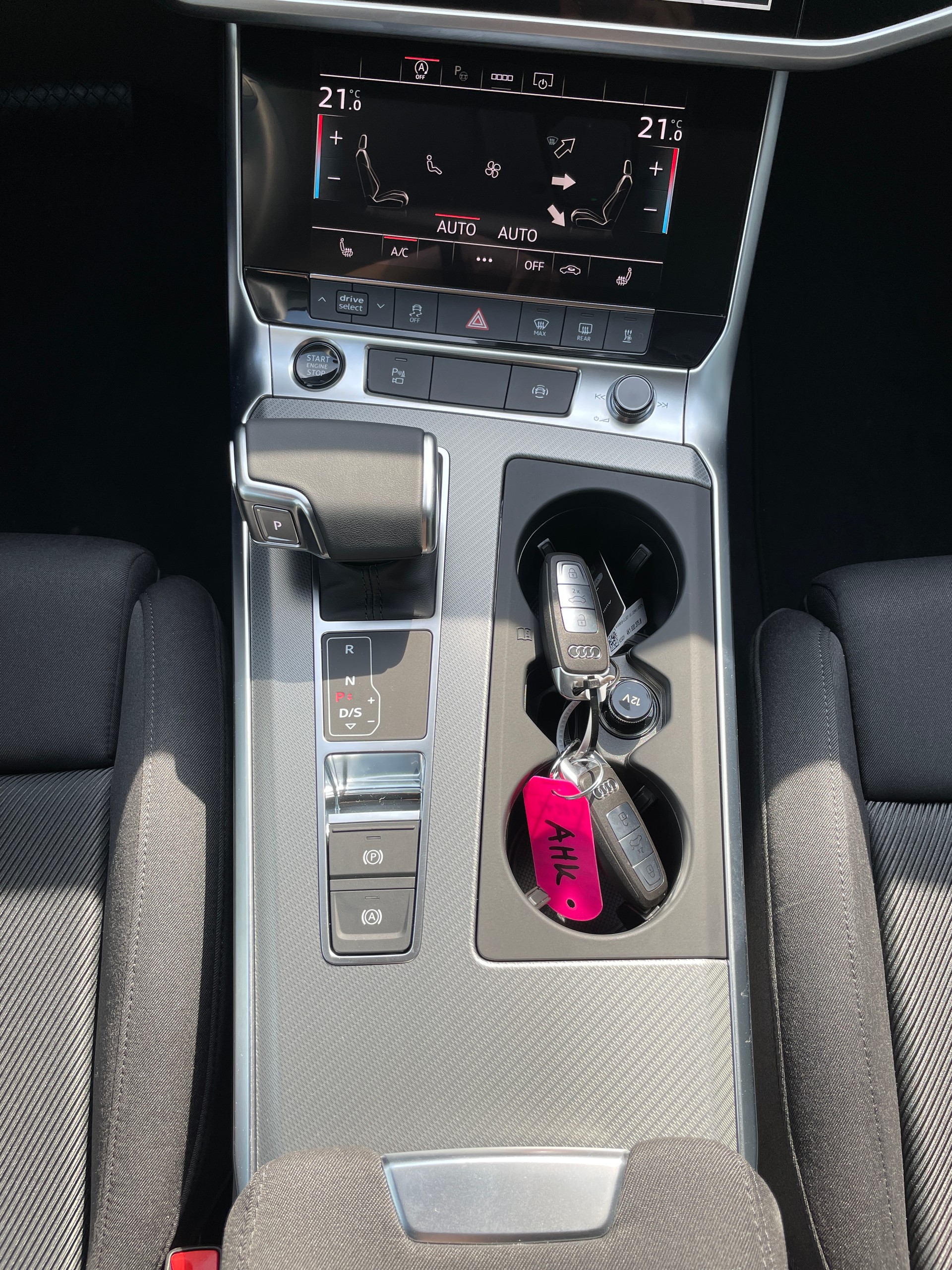 AUDI A6 Avant 40 TDI Sport S-tronic-image-21