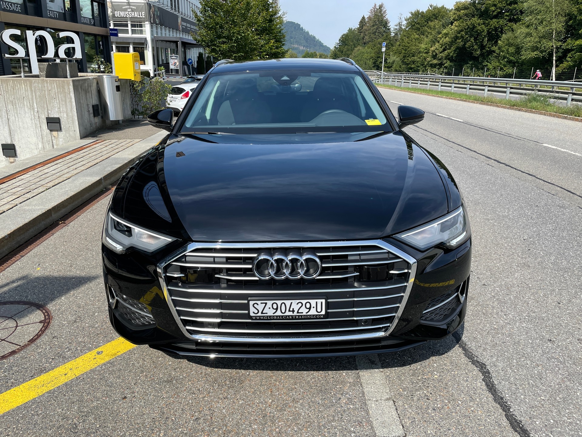 AUDI A6 Avant 40 TDI Sport S-tronic-image-1