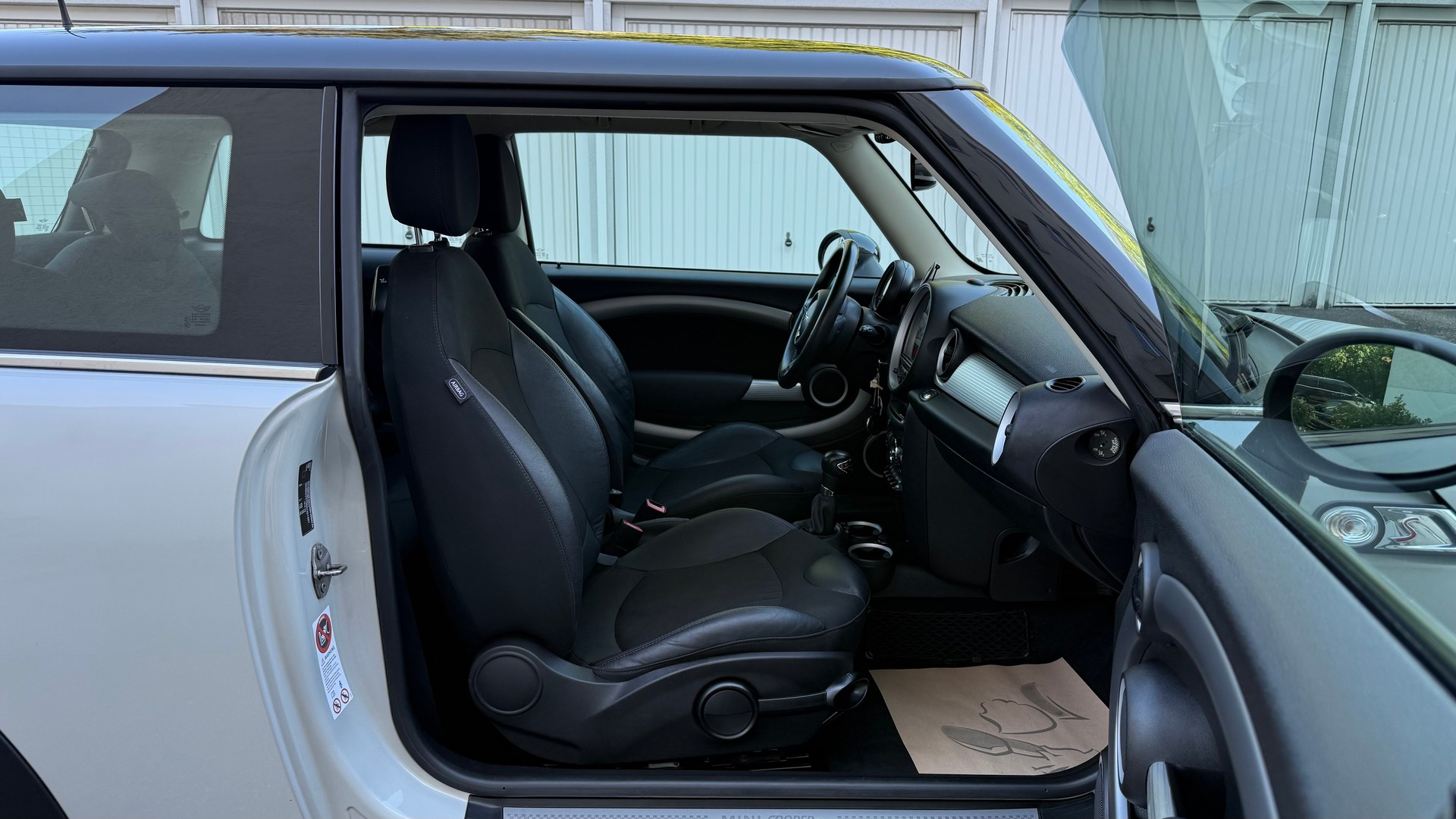 MINI Cooper S Steptronic-image-10
