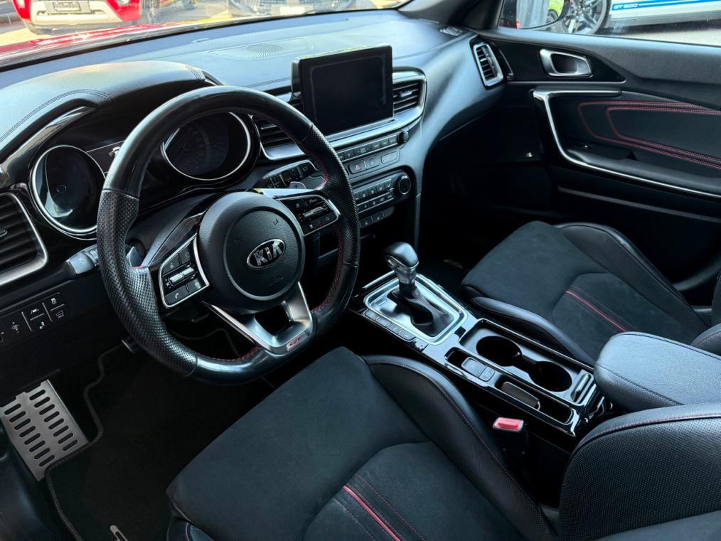 KIA ProCeed 1.6 T-GDi GT DCT-image-3
