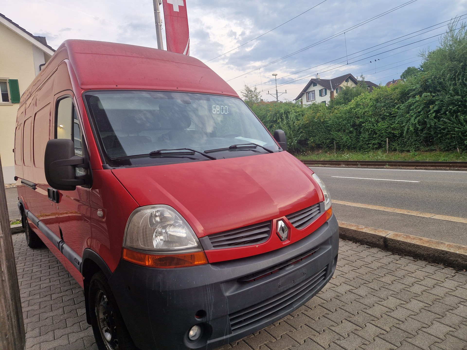 RENAULT Master T35 2.5dCi L3H2-image-2