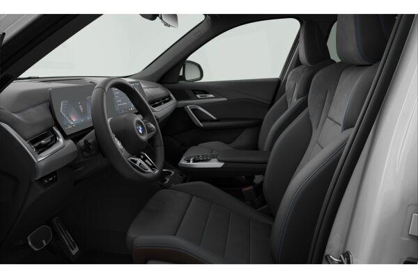 BMW X1 18i M Sport sDrive U11 (CH) AHK-image-2