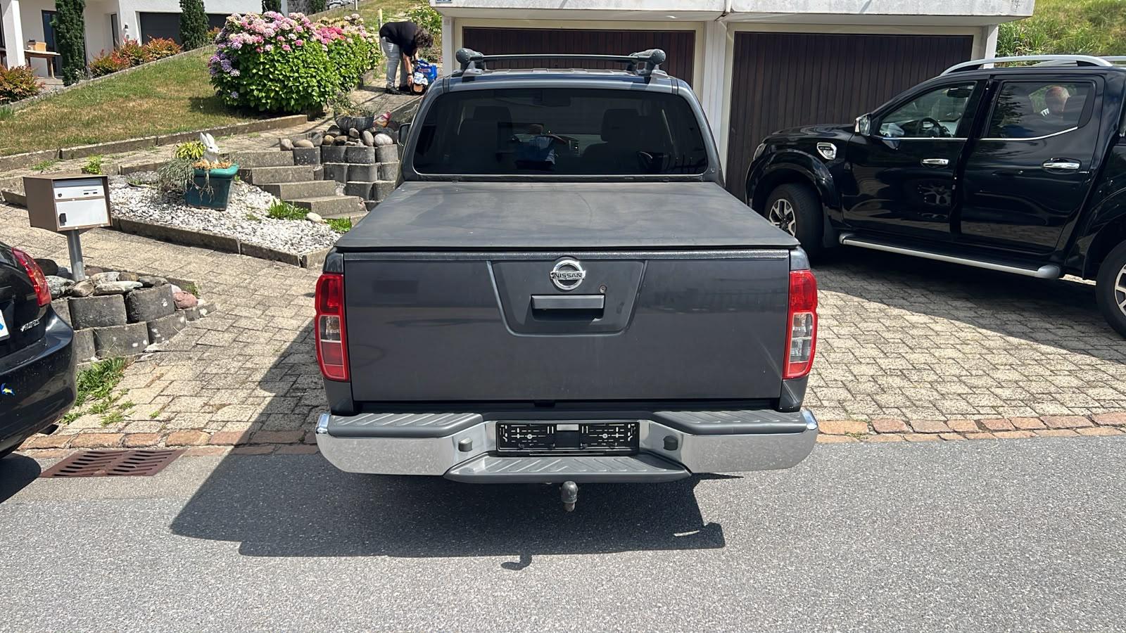 NISSAN Navara Double Cab XE 2.5 dCi 4WD LB-image-7