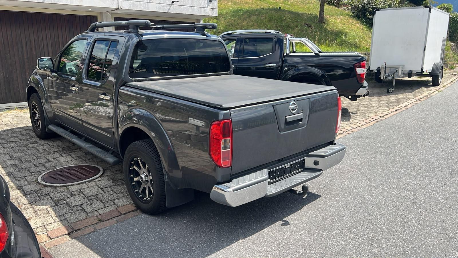 NISSAN Navara Double Cab XE 2.5 dCi 4WD LB-image-5