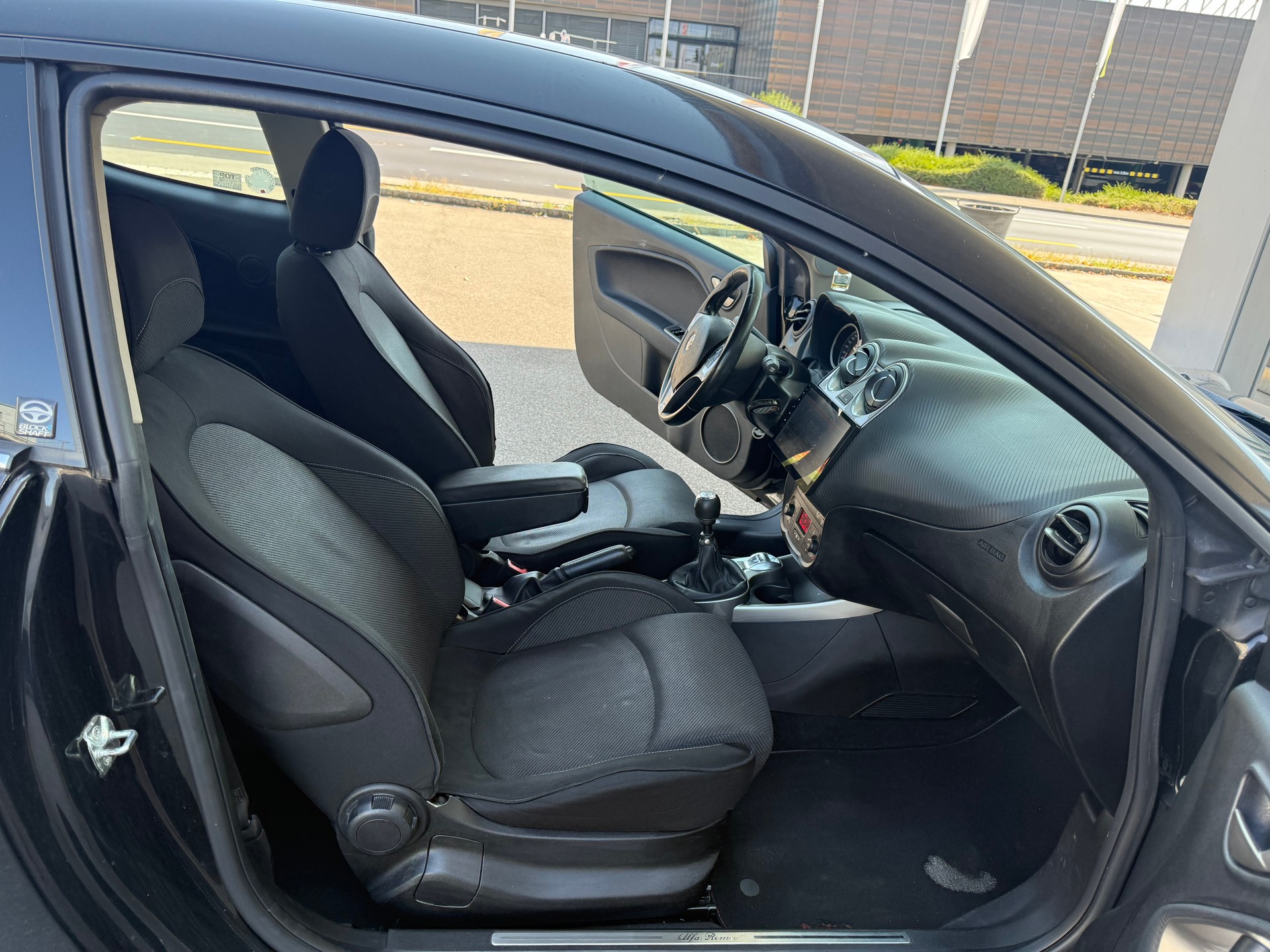 ALFA ROMEO MiTo 1.4 Distinctive-image-9