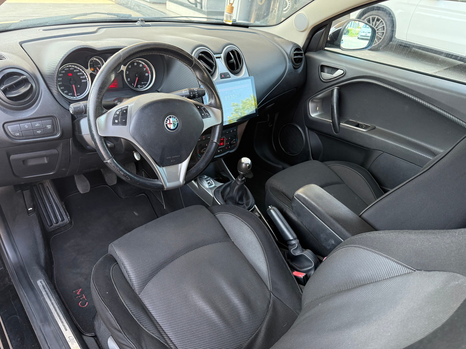 ALFA ROMEO MiTo 1.4 Distinctive-image-6
