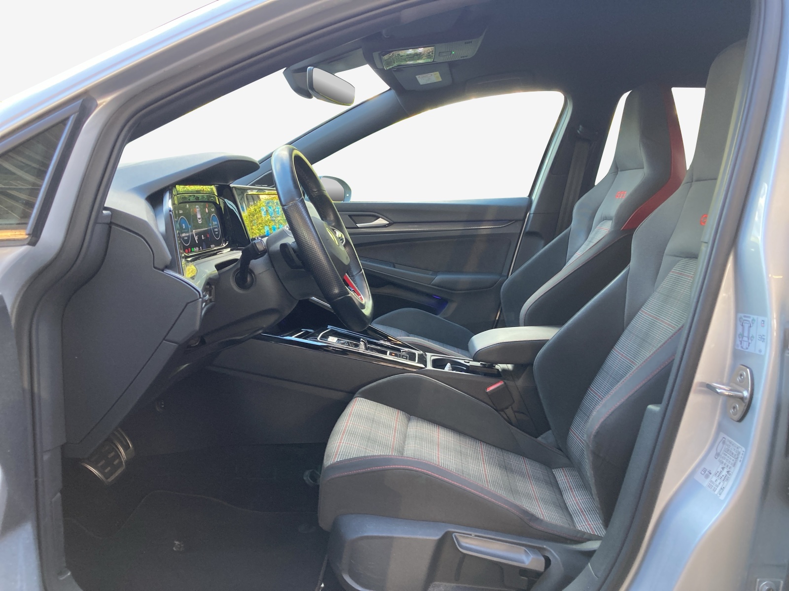 VW Golf 2.0 TSI GTI DSG-image-7