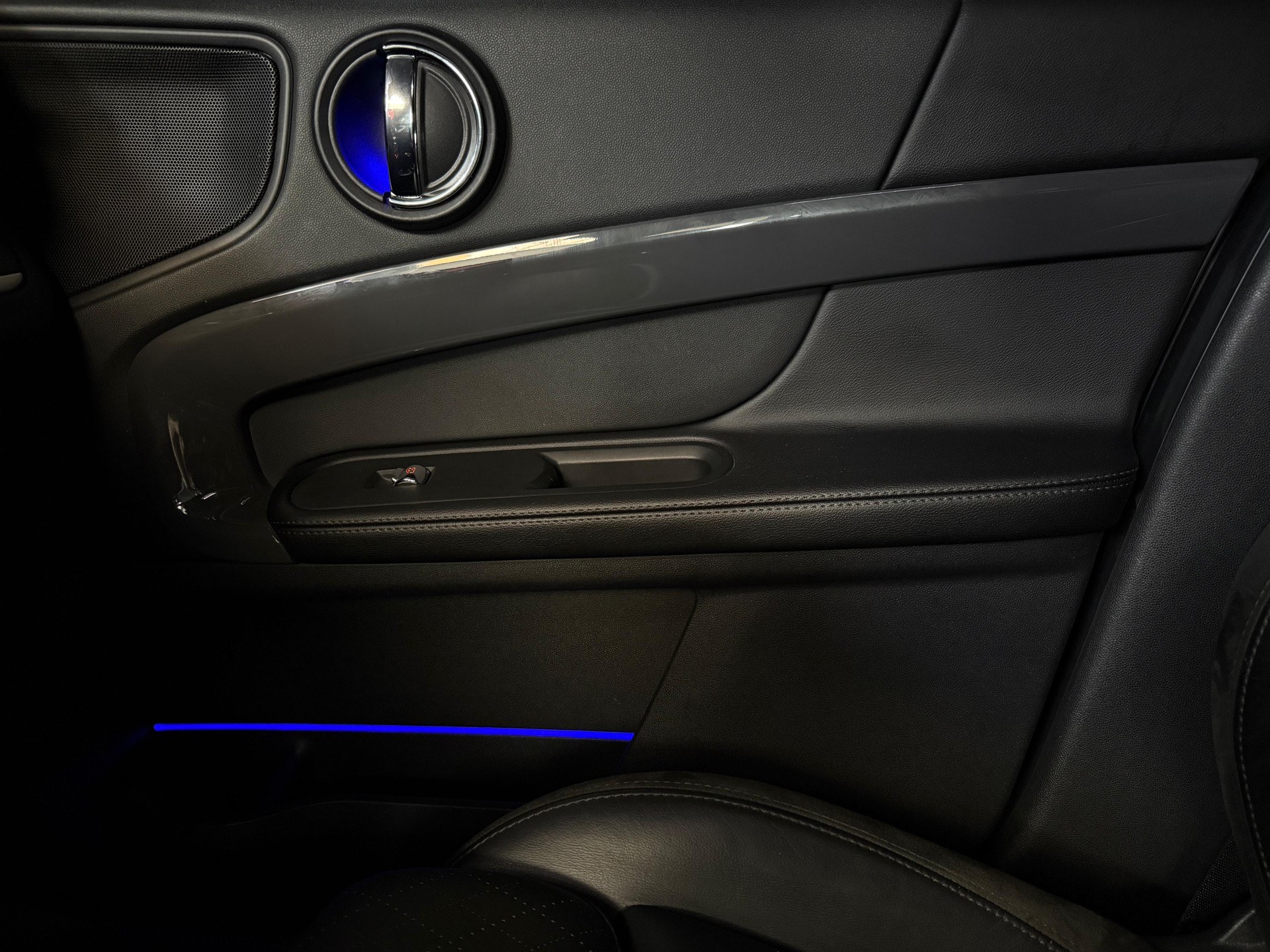 MINI Countryman Cooper SD ALL4 Steptronic | Kamera | Panoramadach | AHK | Harman-Kardon | Driving Assistant | Full Options-image-23