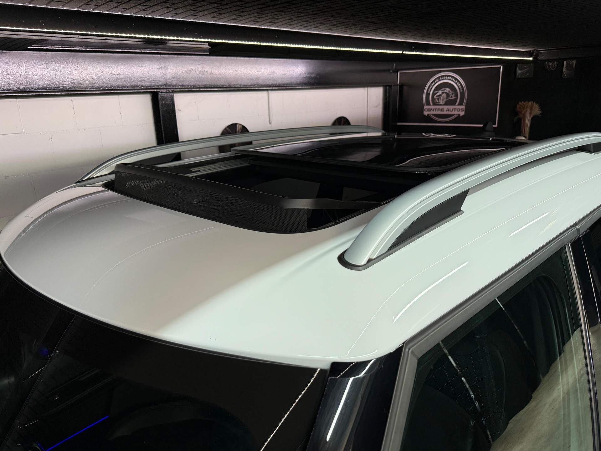 MINI Countryman Cooper SD ALL4 Steptronic | Kamera | Panoramadach | AHK | Harman-Kardon | Driving Assistant | Full Options-image-13