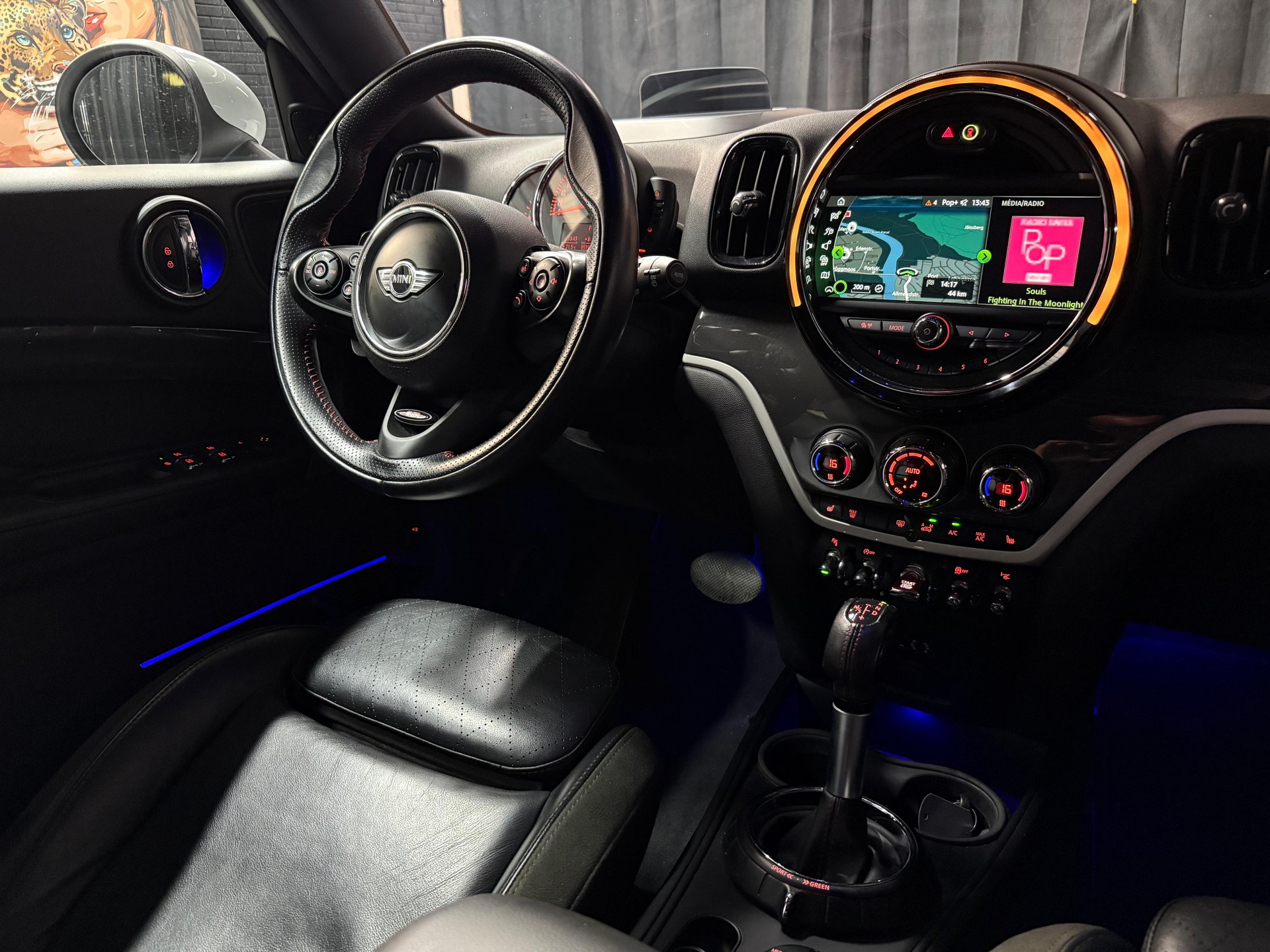 MINI Countryman Cooper SD ALL4 Steptronic | Kamera | Panoramadach | AHK | Harman-Kardon | Driving Assistant | Full Options-image-15