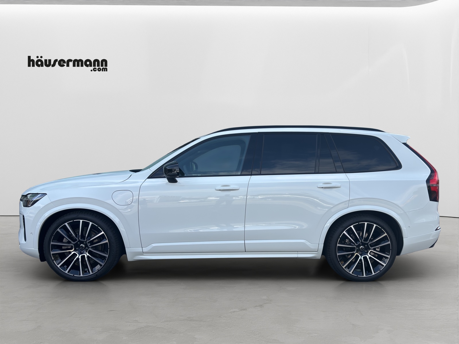 VOLVO XC90 2.0 T8 TE Ultra Dark eAWD-image-1
