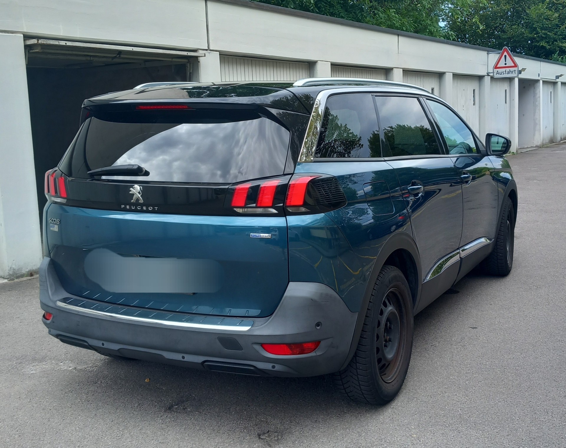 PEUGEOT Zahnriemen bei 123 000 k.m gewechselt. Garantie 12 Monate oder 20,000 k.m-image-4