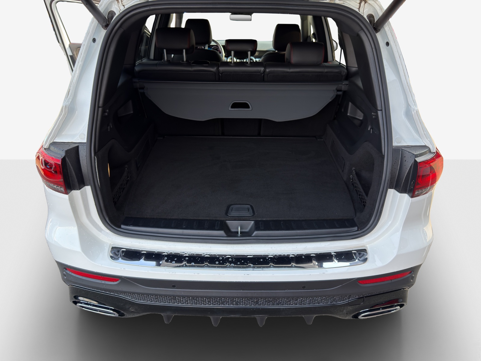 MERCEDES-BENZ GLB 250 4Matic AMG Line 8G-Tronic-image-12