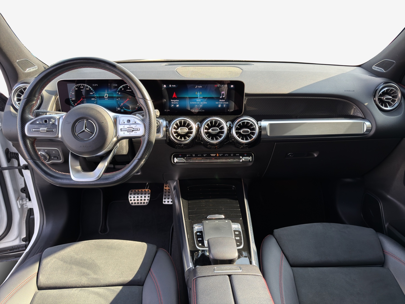 MERCEDES-BENZ GLB 250 4Matic AMG Line 8G-Tronic-image-8