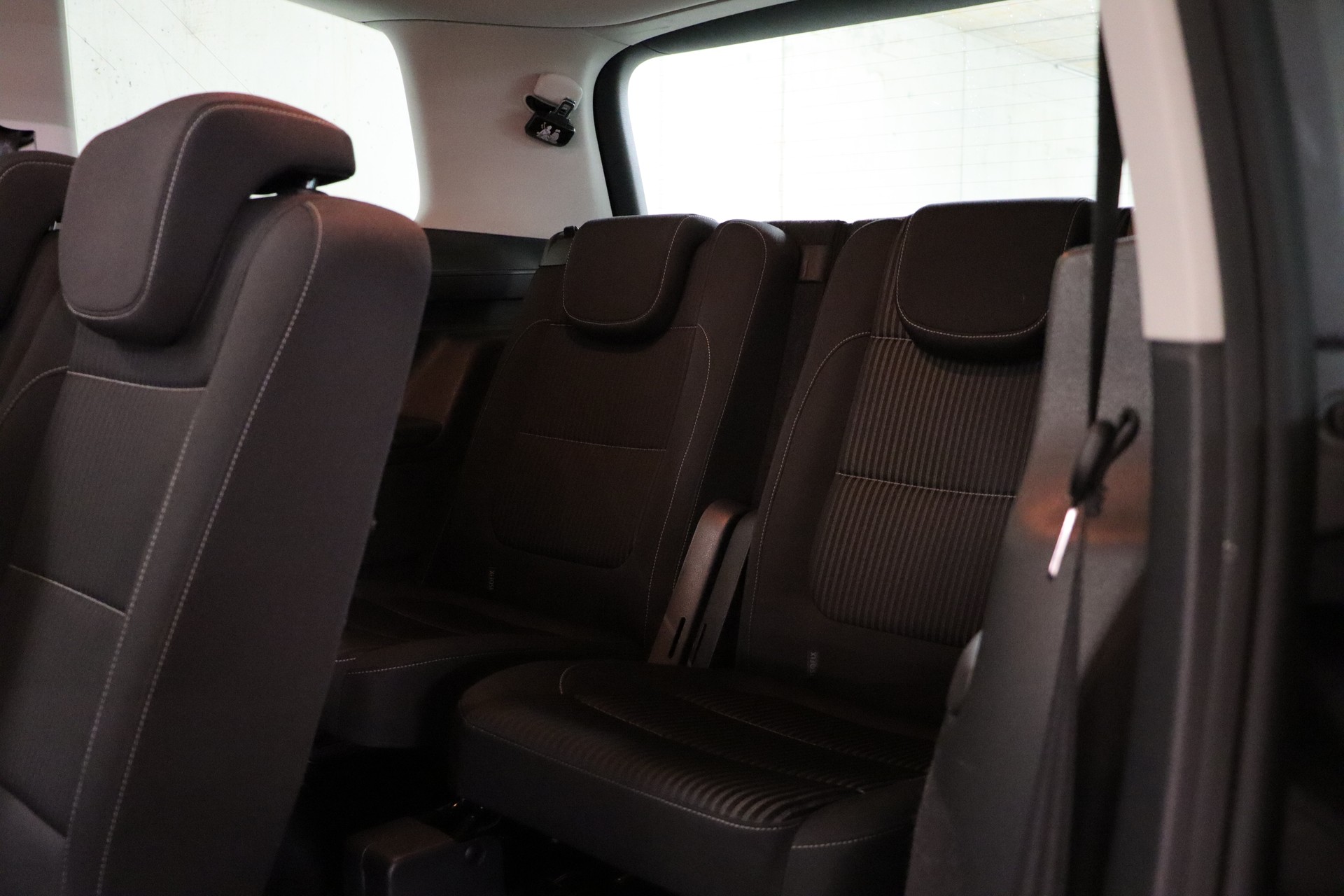 SEAT Alhambra 2.0 TDI Style Eco DSG-image-13