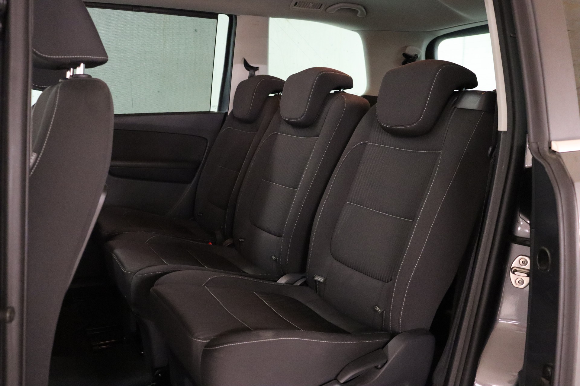SEAT Alhambra 2.0 TDI Style Eco DSG-image-12