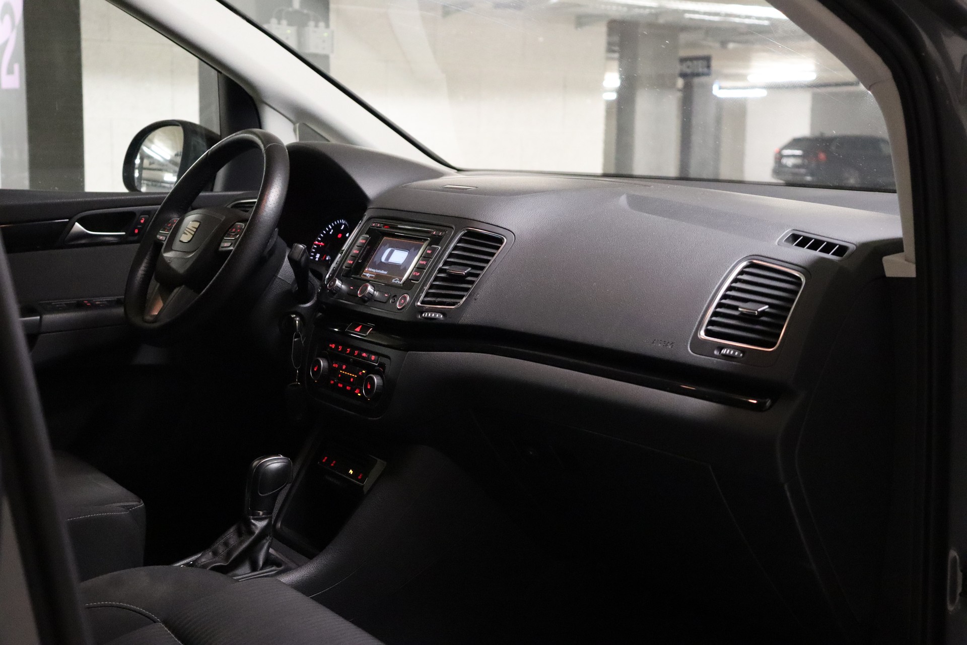 SEAT Alhambra 2.0 TDI Style Eco DSG-image-16